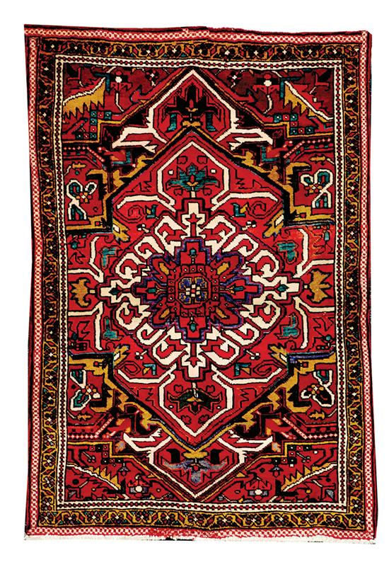 Persian Heriz carpet 3'8'' x 5'4''