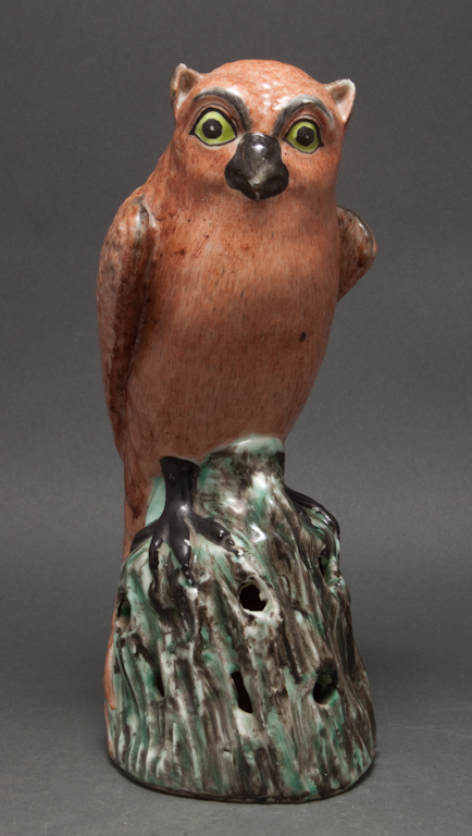 Chinese Export porcelain owl figure 135f09