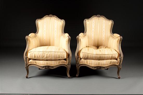 Pair of Louis XV style painted 135fb9