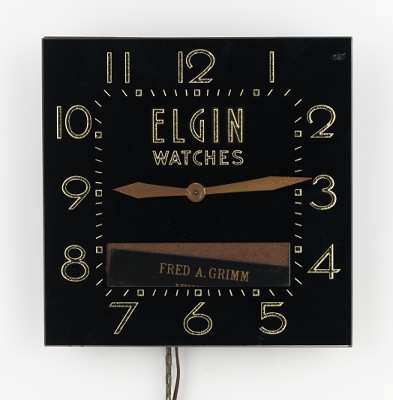 Elgin Jewelers Clock Reverse painted 1339f8