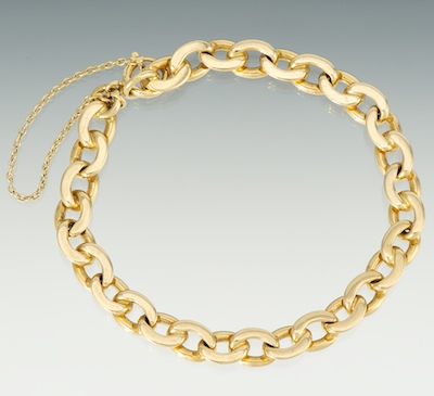 A Gentleman's 18k Gold Bracelet