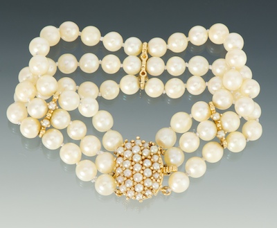 A Ladies Pearl Bracelet 14k oval 133aea