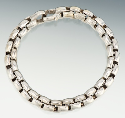 A Ladies' Italian 18k Gold Bracelet