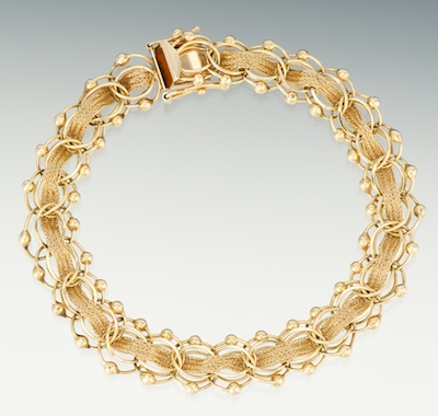 A Ladies' 14k Gold Bracelet 14k