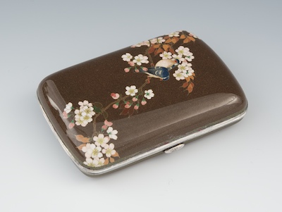 A Japanese Cloisonne Cigarette 133f77