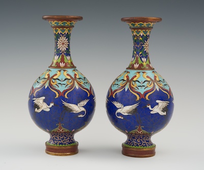 A Pair of Chinese Cloisonne Vases 133fbd