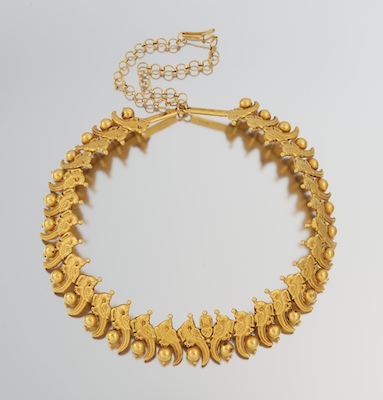 An Indian Gold Bird Design Necklace 1340a9