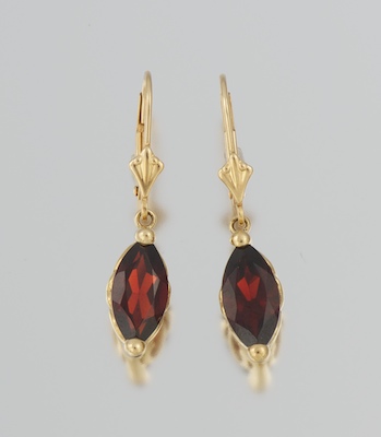 A Pair of Ladies' Garnet Earrings