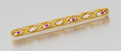 A Ladies' Pink Sapphire and Pearl