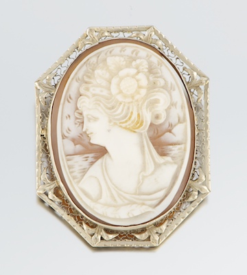 A Carved Shell Cameo Signed 14k 1341d5