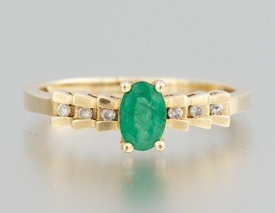 A Ladies Emerald and Diamond Ring 1341eb