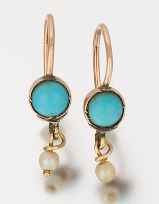 A Pair of Vintage Pink Gold Turquoise 1341e5