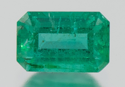 An Unmounted Emerald Emerald cut 134204