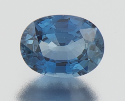 An Unmounted Blue Sapphire Oval 13420c