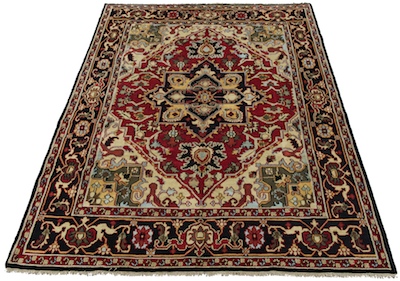 A Persian Heriz Carpet Apprx 10 4  13432b