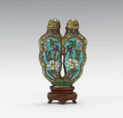 A Cloisonne Double Gourd Snuff