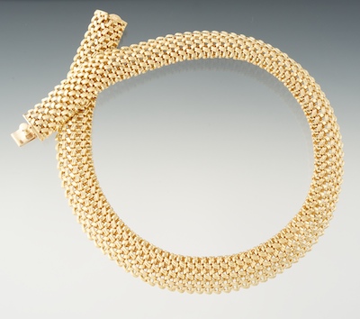 A Ladies Choker Necklace Basket 1345d0