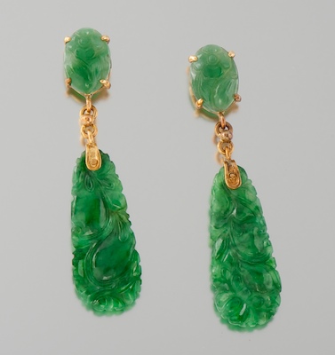 A Pair of Carved Jadeite Earrings 1345cd