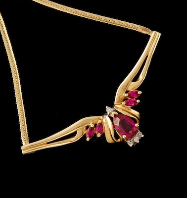 A Ladies' Necklace with Diamonds