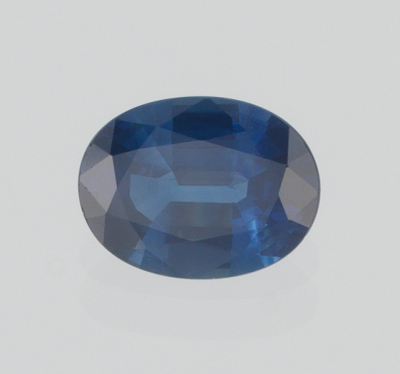 An Unmounted Blue Sapphire UGL