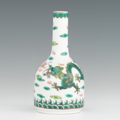 Small bottle vase with Wucai Enamals