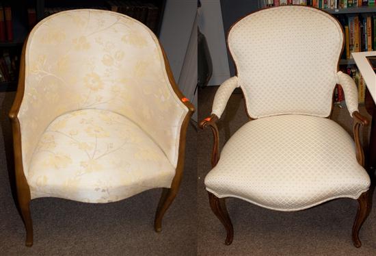 Louis XV style walnut fauteuil 1370e8