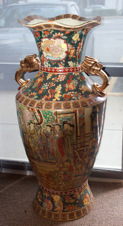 Japanese Satsuma style palace vase 137192