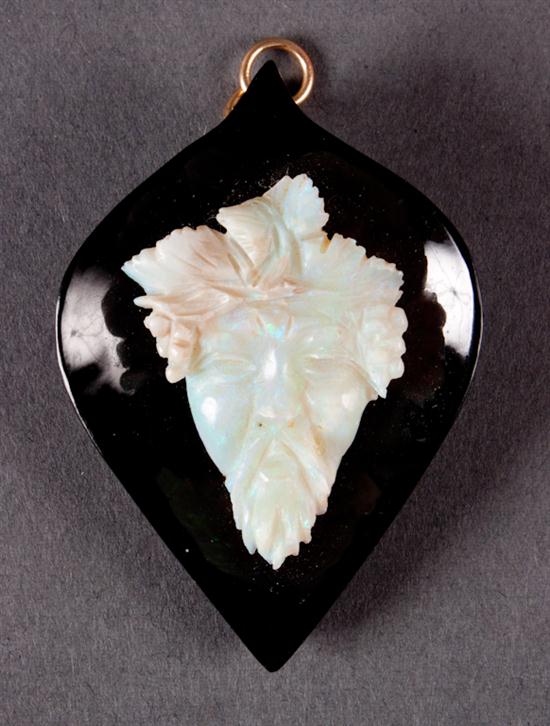 Chinese onyx and carved opal leaf form 137359
