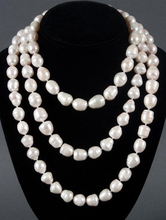 Cultured baroque pearl necklace