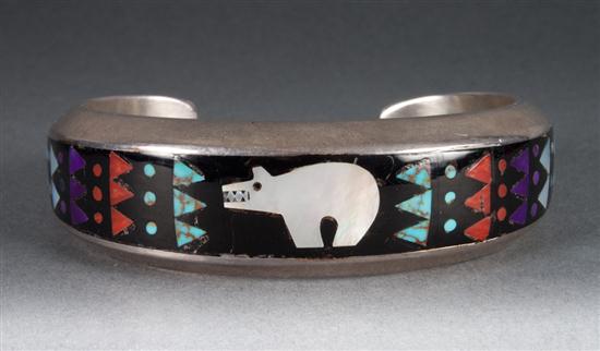 Silver and inlaid stone polar bear 1373a9