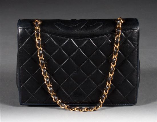 Chanel black leather quilted purse 1373dc