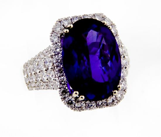 Tanzanite and diamond ring 18k 1375c7