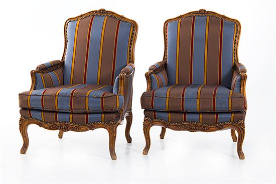 Pair Louis XV style fruitwood bergeres 13763f