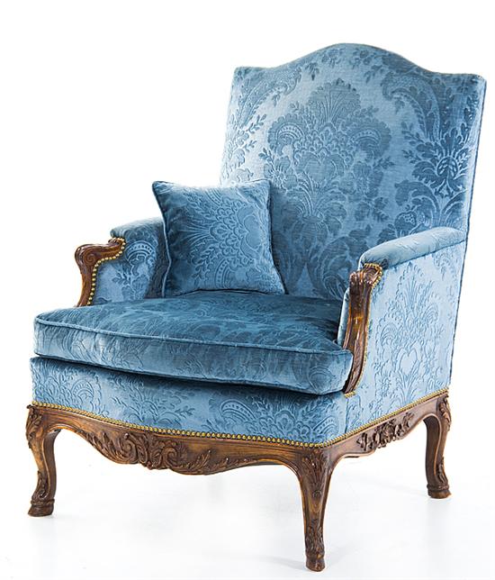 Louis XV style carved walnut bergere 137662