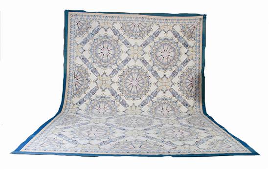 Aubusson style carpet 12 5 x 1378f8
