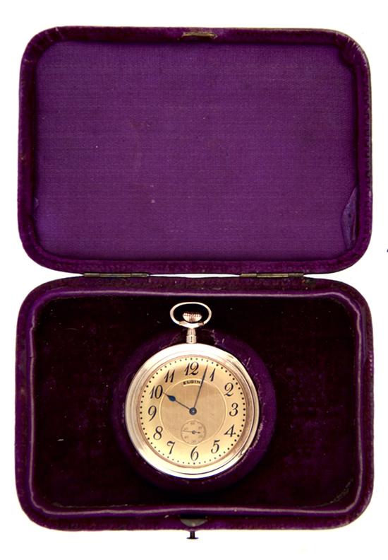 Elgin gold pocket watch circa 1912 open