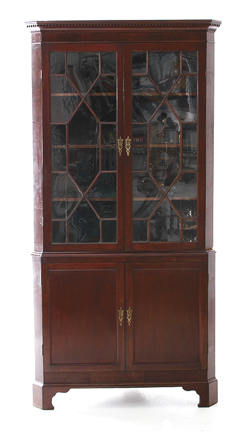 George III mahogany corner cupboard