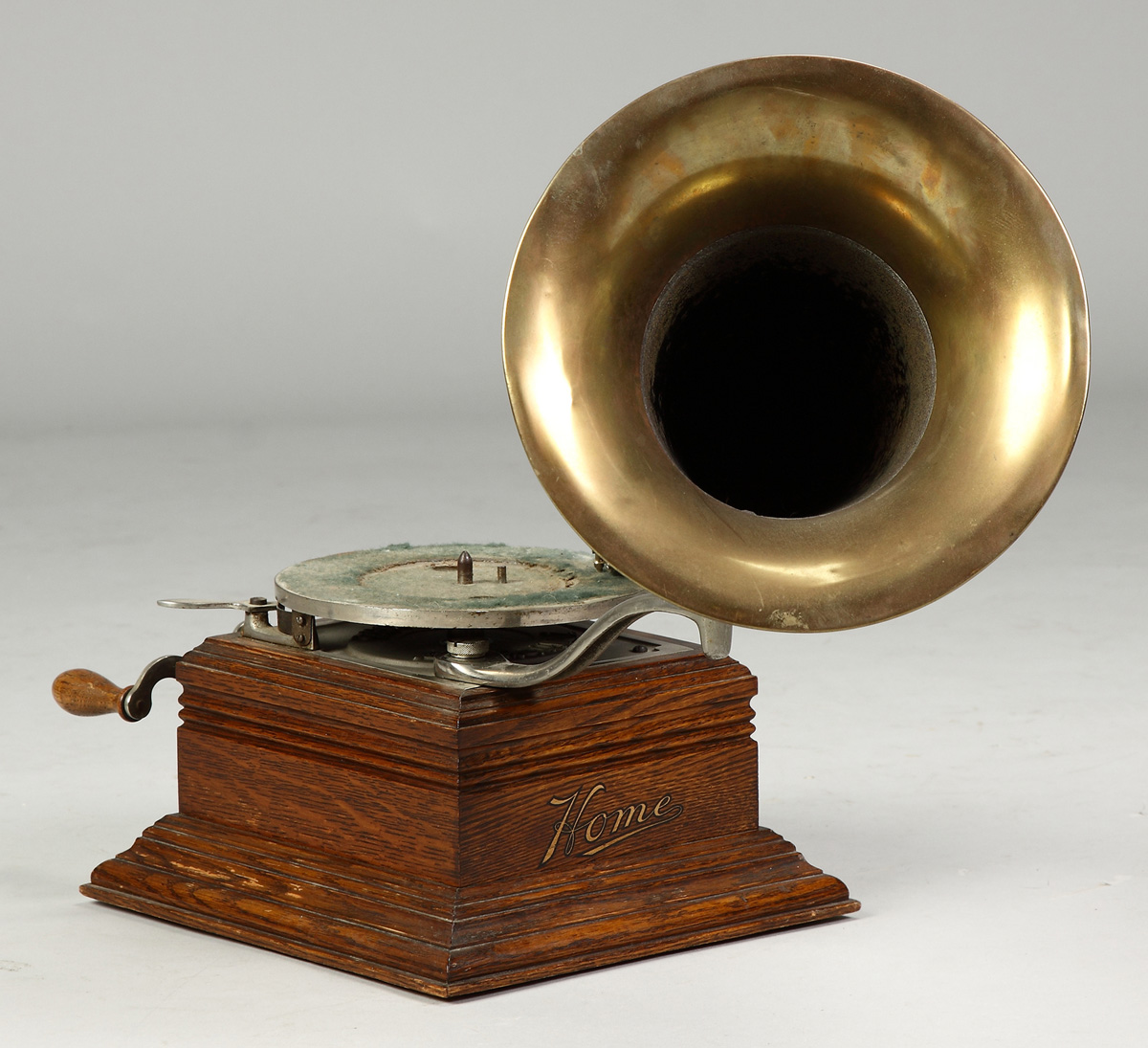 Zon-O-Phone Home Brass bell horn.Provenance: