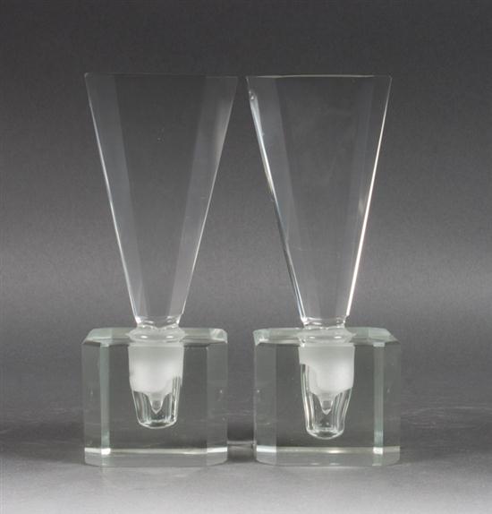 Pair of contemporary cut glass 137cbf