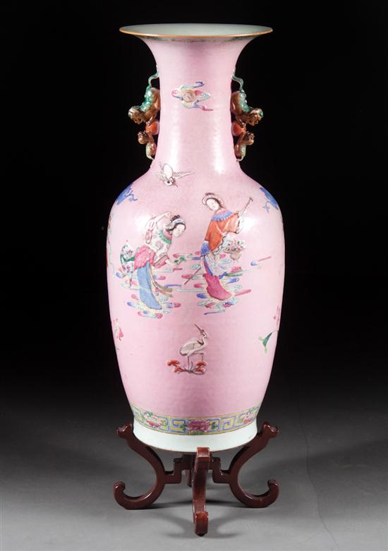 Chinese Export Famille Rose porcelain 137d68