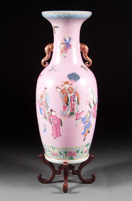 Chinese Export Famille Rose porcelain 137d69