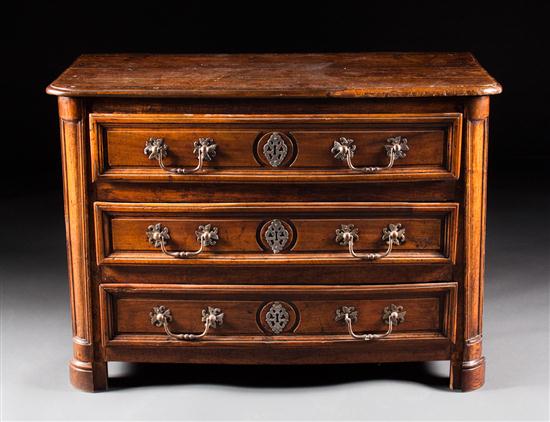 Louis XVI walnut three drawer commode 137e58
