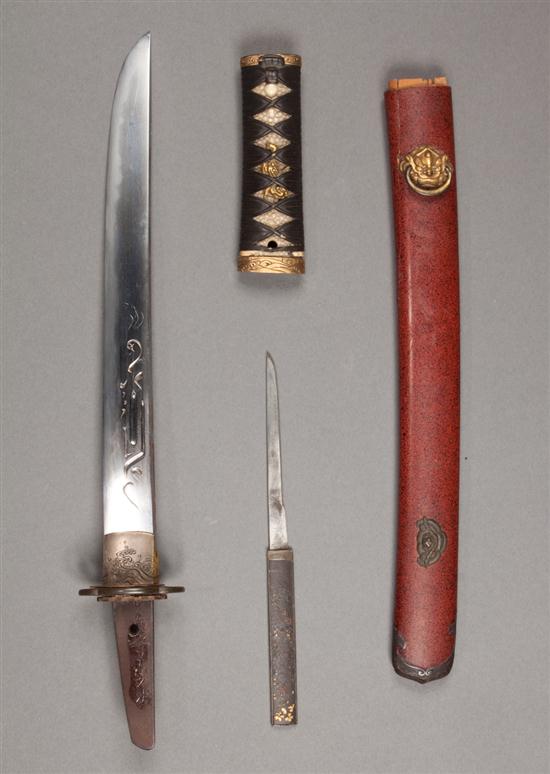 Japanese tanto dagger with incised