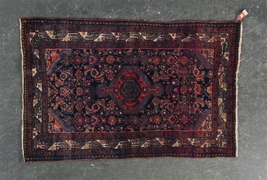 Semi antique Hamadan rug Iran circa 137fc7