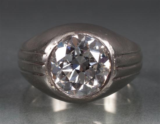 3.67cts. round brilliant-cut diamond