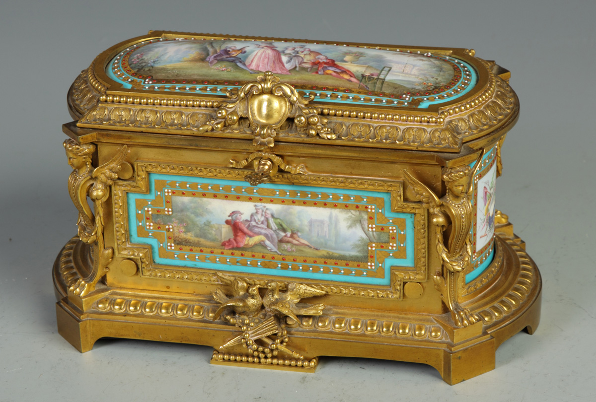 Fine Sevres Jewelry Casket Painted 138538