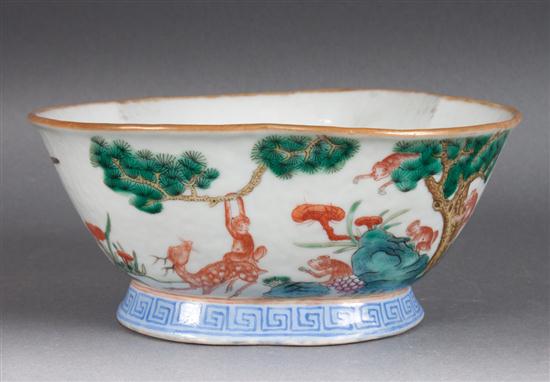 Chinese Famille Rose porcelain 13858b