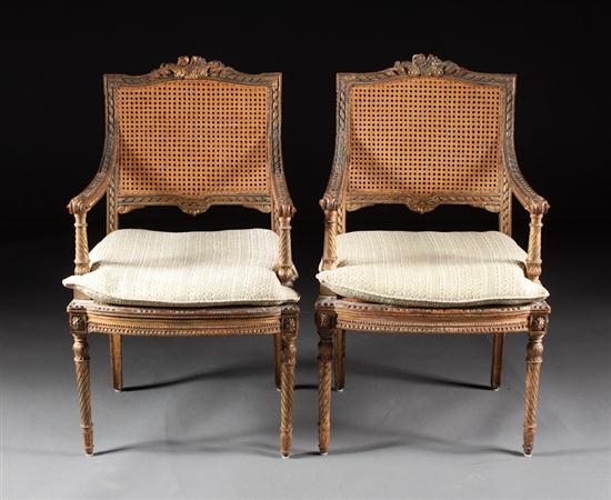 Pair of Louis XVI style carved 13866d