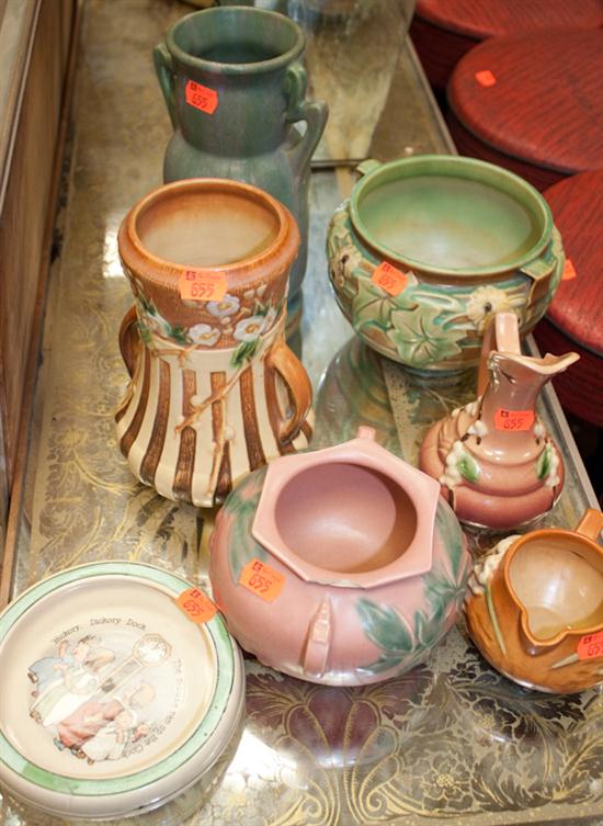 Seven pieces of Roseville pottery