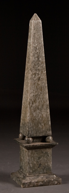 Classical style onyx obelisk Estimate 1362a1